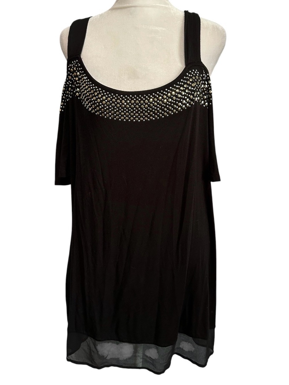 Belldini Black Cold-Shoulder Studded top size 3X